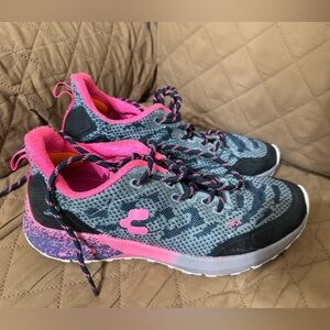 Charly sz 9 pink and gray running shoes